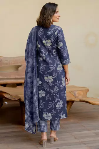 Mirchi Fashion Women's Blue & White Floral Print Pure Cotton Kurti With Pant & Dupatta Set