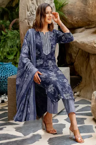 Mirchi Fashion Women's Blue & White Floral Print Pure Cotton Kurti With Pant & Dupatta Set