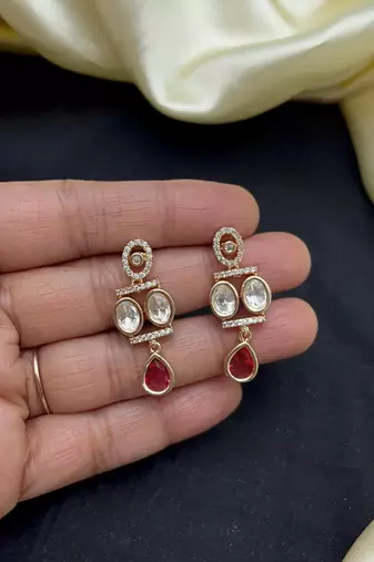 ruby red kundan necklace set with teardrop design