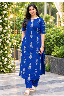 BLUE PRINTED WORK FABRIC COTTON BLEND KURTI PANT SET  3