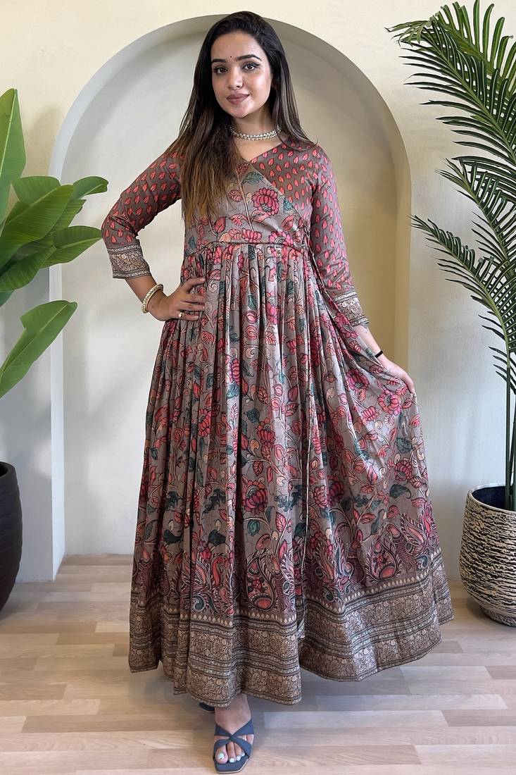 silk blend anarkali v-neck kalamkari printed gown for women