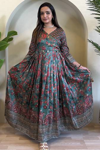 silk blend green v-neck kalamkari printed womens ethnic dress