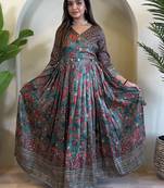 silk blend green v-neck kalamkari printed womens ethnic dress