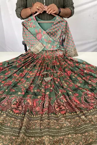 silk blend green v-neck kalamkari printed womens ethnic dress
