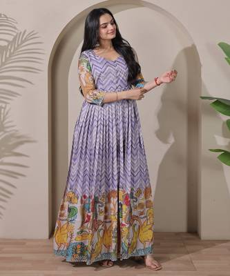 Lavender kalamkari print flared gown with sequin work for women 4