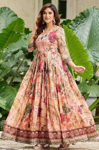 Womens peach floral printed fit & flare ethnic gown