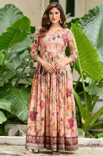 Womens peach floral printed fit & flare ethnic gown