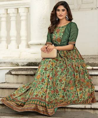 Ethnic green floral printed gown with attached jacket 4