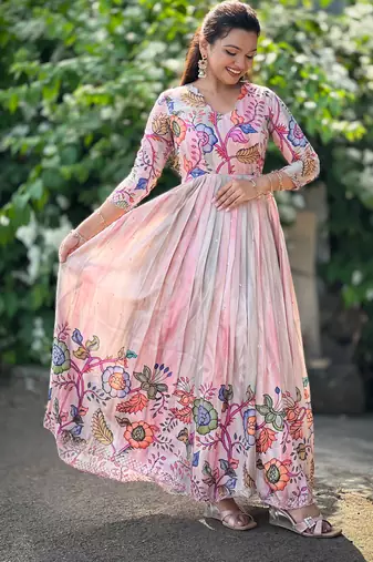 Baby pink floral print flared ethnic gown with scallop detail for women