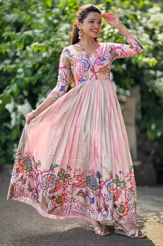 Baby pink floral print flared ethnic gown with scallop detail for women