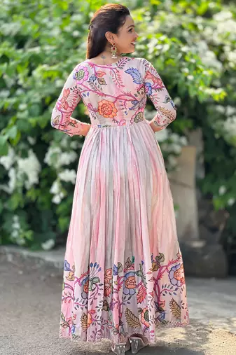 Baby pink floral print flared ethnic gown with scallop detail for women
