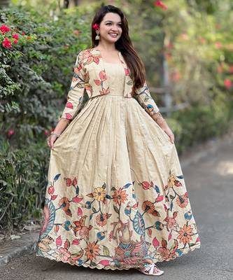 Women embellished ethnic gown with layered jacket 4