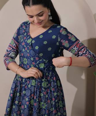 silk blend kalamkari fit & flared gown with v-neck long length ethnic gown 5