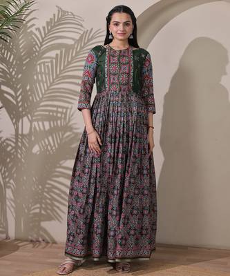 silk blend kalamkari fit & flared with  long length ethnic gown 1