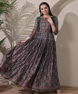 silk blend kalamkari fit & flared with  long length ethnic gown 3