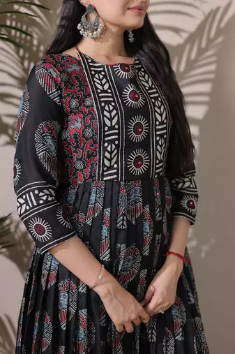 silk blend kalamkari fit & flared with  long length ethnic gown