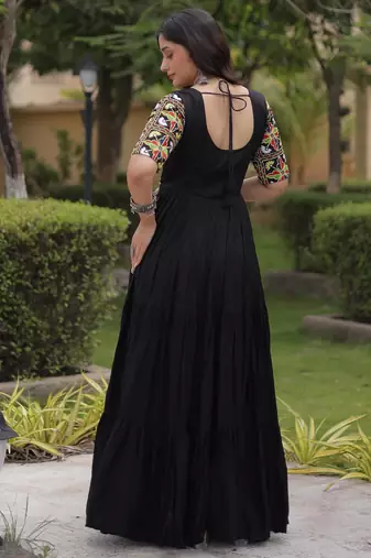 Black rayon kutchi gamthi thread embroidered & mirror work navratri gown