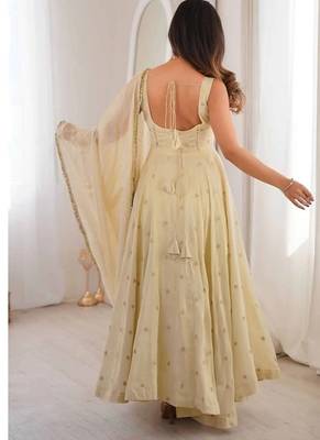 Off white embroidery silk blend  full stitched anarkali suit 3
