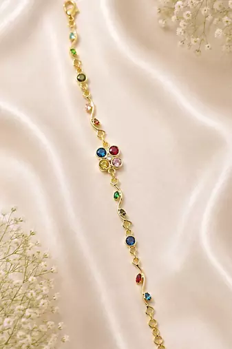 Multi color tulip bracelet with beautiful designer fashion appeal