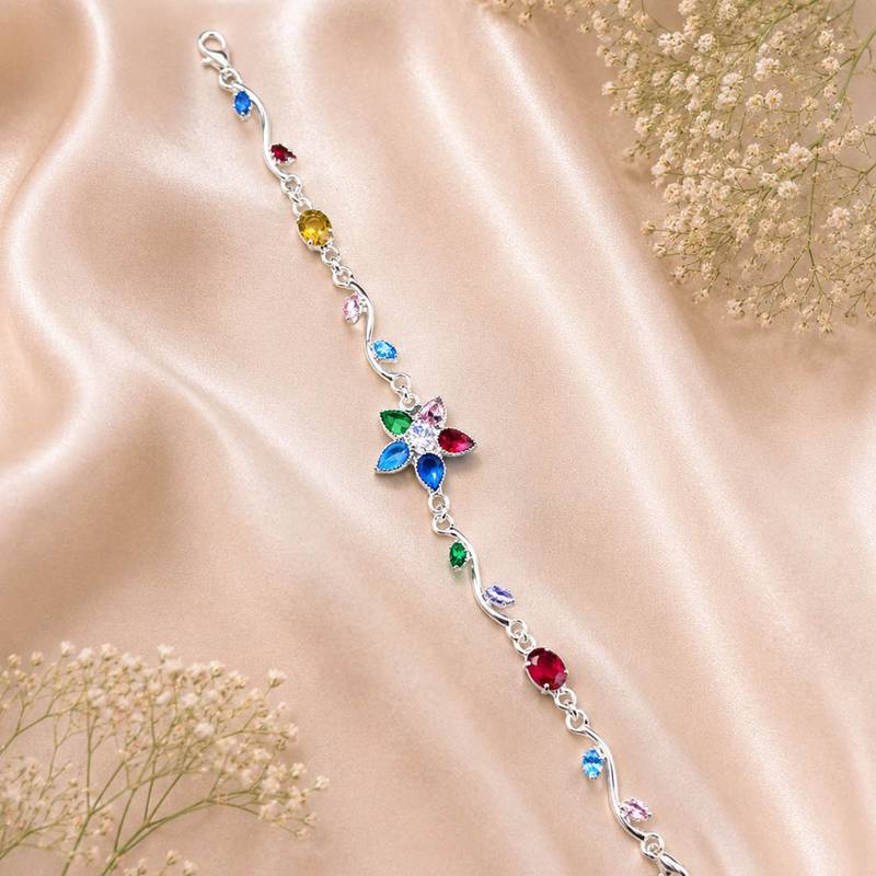 Multi color tulip bracelet featuring graceful traditional fashion style