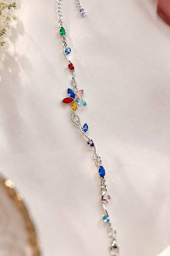 Multi color tulip bracelet with premium handmade designer finish