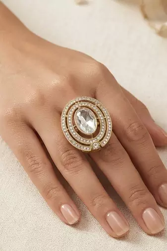 White color kundan ring featuring graceful traditional jewelry appeal