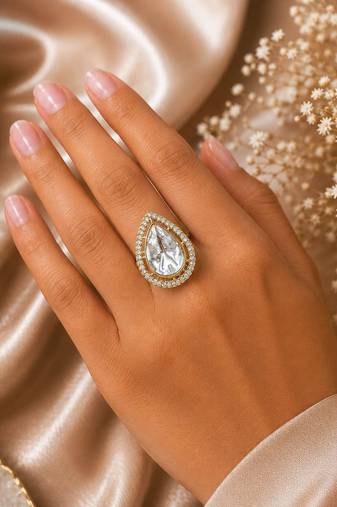 White color kundan ring featuring beautiful ethnic jewelry appeal