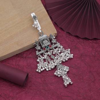 Red & green color oxidised kamar juda with stylish festive jewellery appeal 1