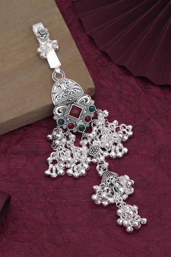 Red & green color oxidised kamar juda with graceful festive jewellery appeal