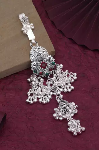 Red & green color oxidised kamar juda with graceful festive jewellery appeal