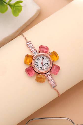Rose gold plated watch for girls & women with modern style
