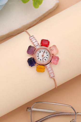 Rose gold plated watch for girls & women with chic design