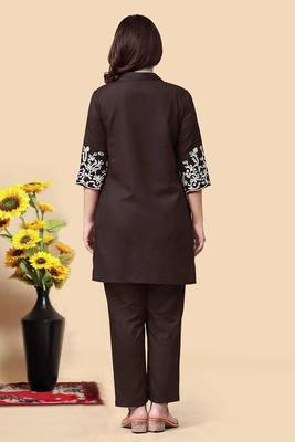 Brown color embroidered cotton slub cord set 2
