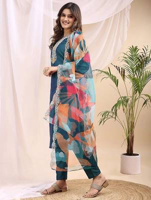 Green color embroidered art silk party wear kurti set  3