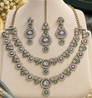 Pista mehandi-plated kundan agate stone & kundan necklace set with earrings 2