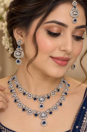 Blue mehandi-plated kundan agate stone & kundan necklace set with earrings