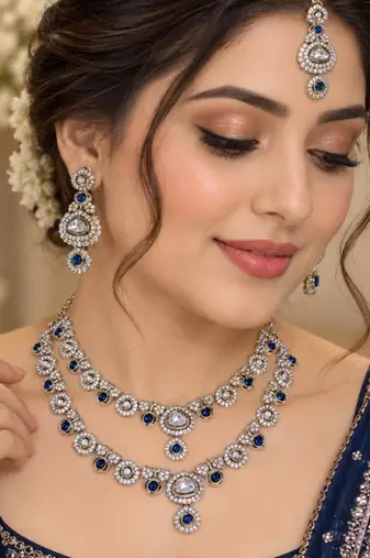 Blue mehandi-plated kundan agate stone & kundan necklace set with earrings