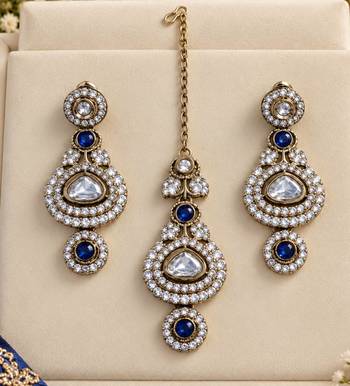 Blue mehandi-plated kundan agate stone & kundan necklace set with earrings 3