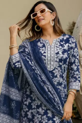 Mirchi Fashion Women's Blue & Off White Floral Print Pure Cotton Kurti With Pant & Dupatta Set