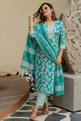 Mirchi Fashion Women's Teal & Green Floral Print Pure Cotton Kurti With Pant & Dupatta Set