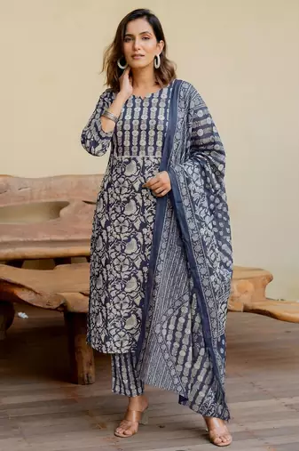 Mirchi Fashion Women's Blue Floral Print Pure Cotton Kurti With Pant & Dupatta Set