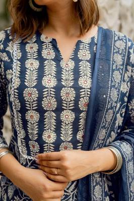 Mirchi Fashion Women's Blue Floral Print Pure Cotton Kurti With Pant & Dupatta Set 5