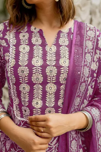 Mirchi Fashion Women's Magenta Floral Print Pure Cotton Kurti With Pant & Dupatta Set
