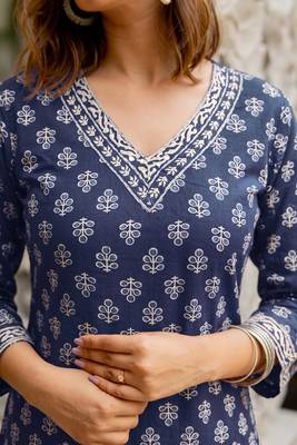 Mirchi Fashion Women's Blue Batik Block Print Pure Cotton Kurti With Pant & Dupatta Set 4