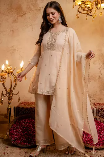 Chiku crunchy heavy thread embroidery work kurta palazzo set