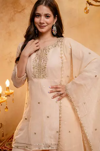 Chiku crunchy heavy thread embroidery work kurta palazzo set