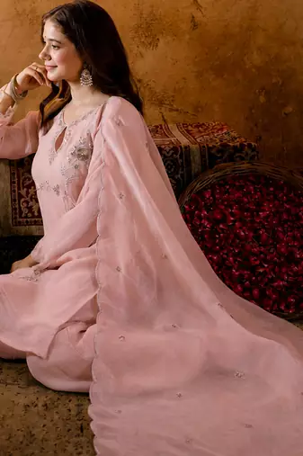 Pink crunchy heavy thread embroidery work kurta palazzo set