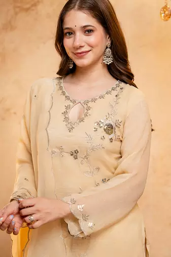 Cream crunchy heavy thread embroidery work kurta palazzo set