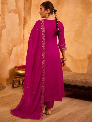 Rani pink vichitra silk heavy thread embroidery work kurta pant set 4
