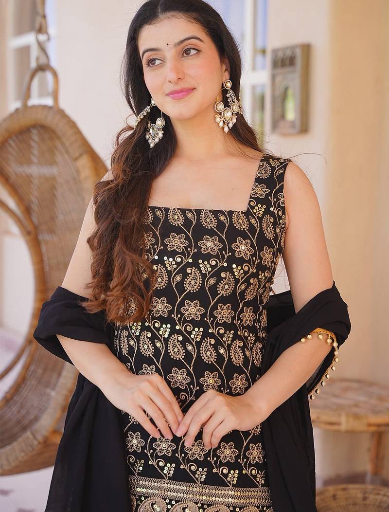 Black silk blend heavy thread embroidery work kurta palazzo set